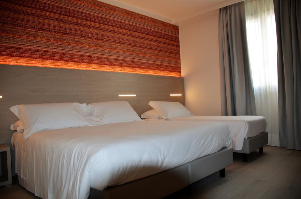 Hotel San Marco Peschiera del Garda Luaran gambar