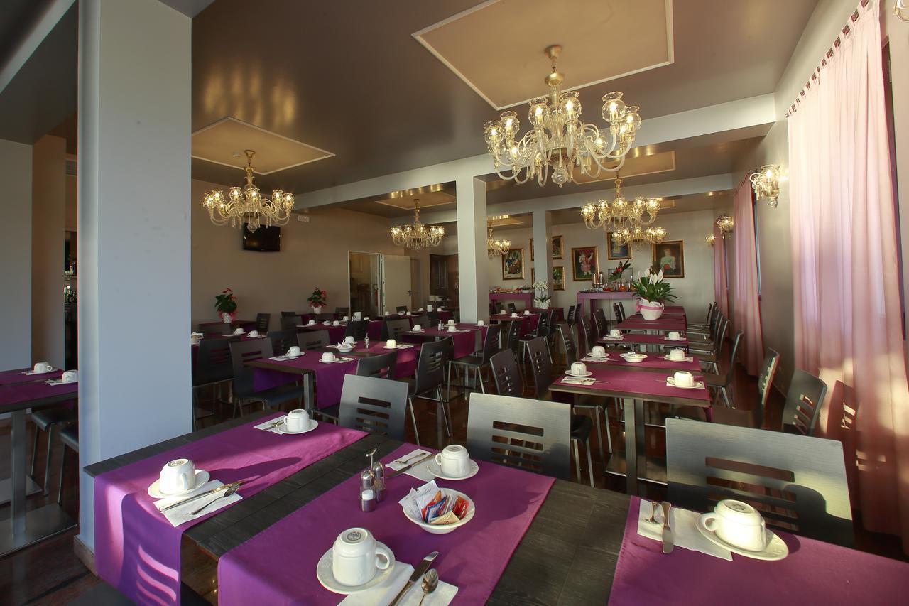 Hotel San Marco Peschiera del Garda Luaran gambar