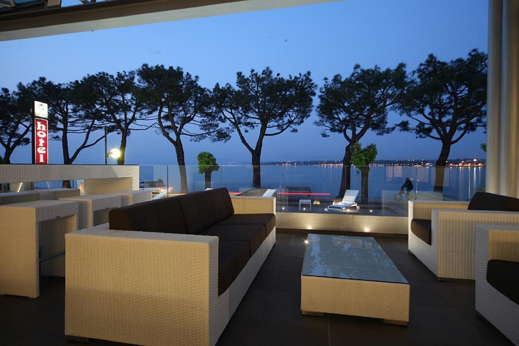 Hotel San Marco Peschiera del Garda Luaran gambar