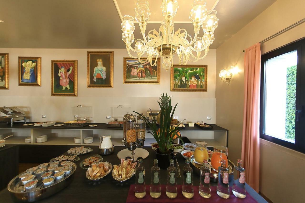 Hotel San Marco Peschiera del Garda Luaran gambar